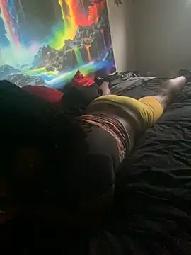 69nig69 online show from May 3, 1:25 pm