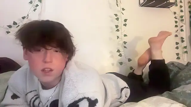 JacobHiltonn online show from June 8, 12:39 pm