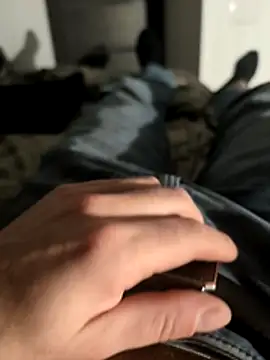 Piotr89oo1 online show from April 28, 11:20 pm