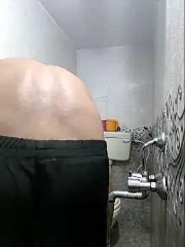 Nira22 online show from April 28, 7:24 am