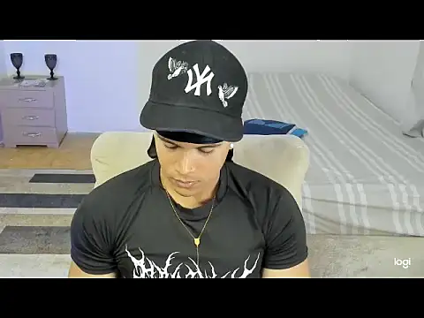sant wahlberg online show from May 8, 10:21 pm