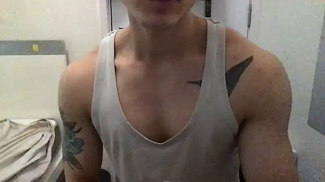 masterandhispup88 online show from July 7, 5:29 am