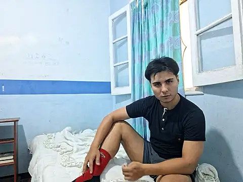 Alejandro026  online show from May 8, 10:10 pm