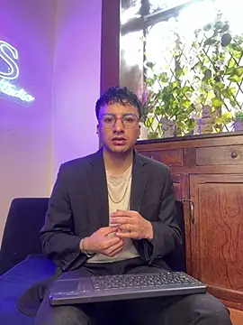 Dereck Klain online show from May 30, 7:58 pm