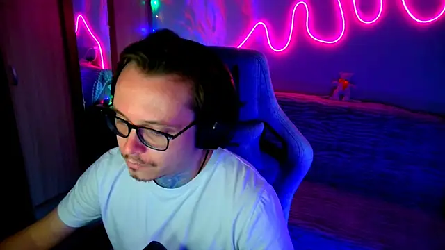 MeLanXolik online show from May 31, 3:44 pm