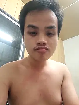Vincentvnilove online show from May 17, 1:07 pm