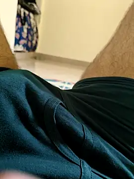 1Horny Boy1 online show from May 27, 5:26 am