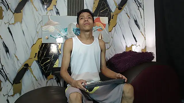 RONALDA HOT26 online show from June 3, 7:32 am