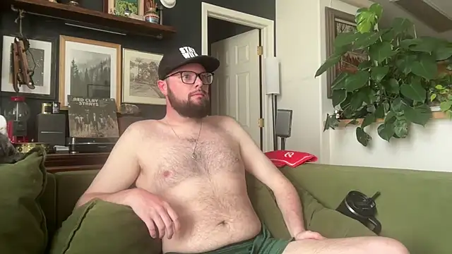 guywyo online show from May 18, 8:46 pm
