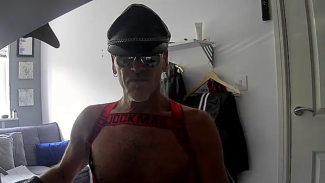NottsLeather online show from May 26, 9:49 am