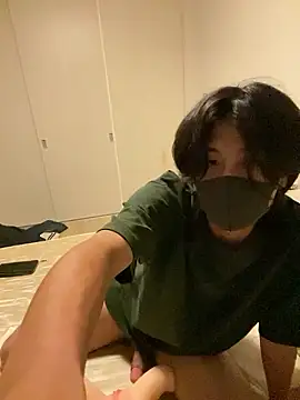 Natsu x  online show from June 3, 7:19 pm