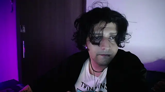 Greg leach online show from July 3, 5:46 am