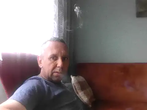 RafalekRozmarynowski81 online show from July 24, 5:58 am