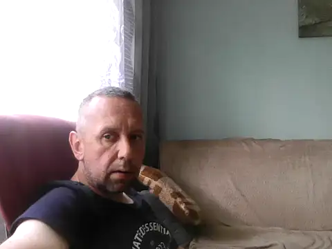 RafalekRozmarynowski81 online show from July 20, 12:07 pm