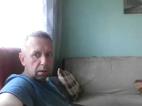 RafalekRozmarynowski81 online show from June 20, 4:17 am