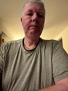 cumboy online show from December 3, 12:44 am