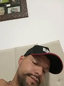 mario181309 online show from June 17, 9:38 pm