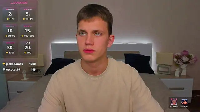 m0neyken online show from July 25, 3:36 am
