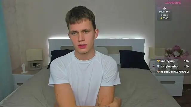 m0neyken online show from July 24, 3:26 am