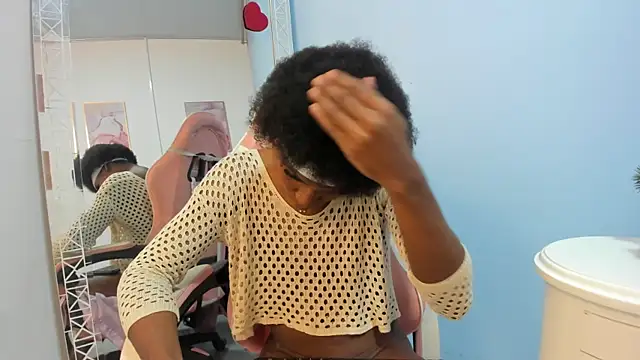 Ashley Naiara online show from June 28, 2:39 am