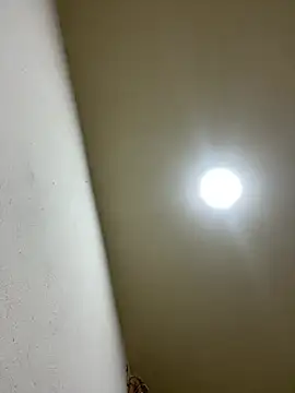alvaro91911 online show from August 2, 3:16 am