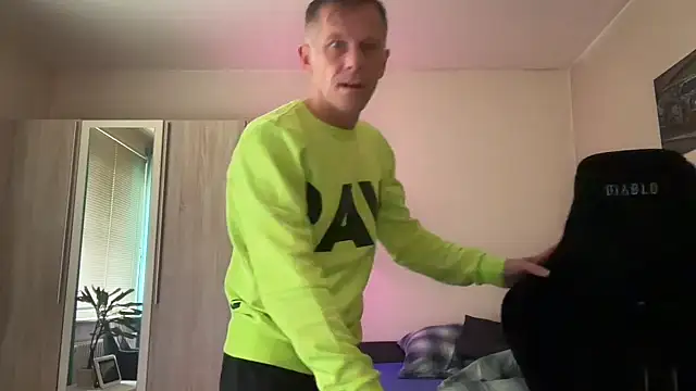 slaveboy2016xh online show from October 20, 10:19 am