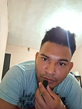 elrromantic online show from August 10, 1:44 am