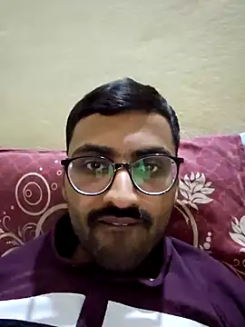 Snapshot of krishna8035 chatting on December 13, 3:00 pm krishna8035 online show from December 13, 3:00 pm