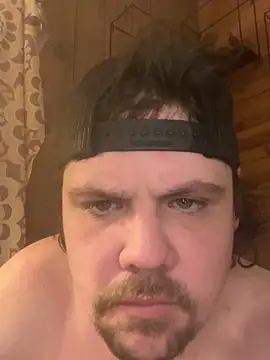 camowamo13 online show from February 9, 3:33 am