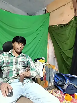 desiboy1101 online show from May 12, 3:37 am