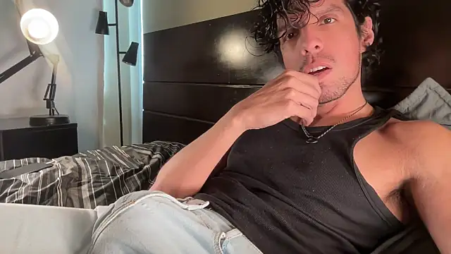 beranco19 online show from March 16, 8:35 pm