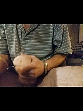 ROBERT0516 online show from April 14, 3:39 am