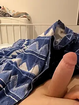 geilerboy2628 online show from April 2, 8:16 pm