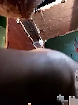 Snapshot of Serapitocojelon chatting on October 28, 9:17 pm Serapitocojelon online show from October 28, 9:17 pm