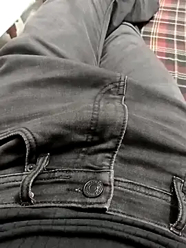 Babyucum4me online show from April 16, 1:11 pm