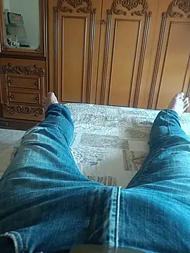 Bobby967 online show from March 25, 10:30 am