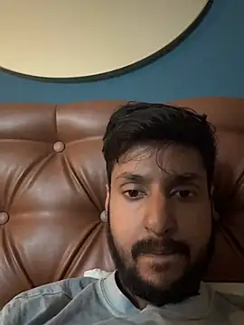 dhruv9413 online show from May 22, 4:45 pm