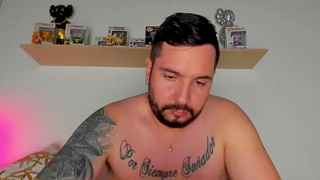 camilo restrepo21 online show from December 19, 2:41 am