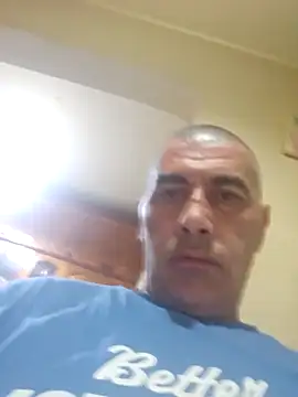 Snapshot of Ivanjango chatting on December 21, 5:25 am Ivanjango online show from December 21, 5:25 am