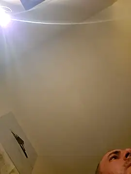 verylargecock online show from February 27, 4:13 am