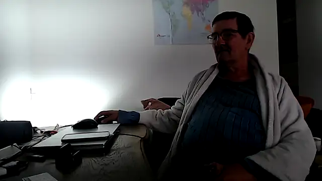 silvio-aus-luzern-CH online show from May 1, 8:39 am