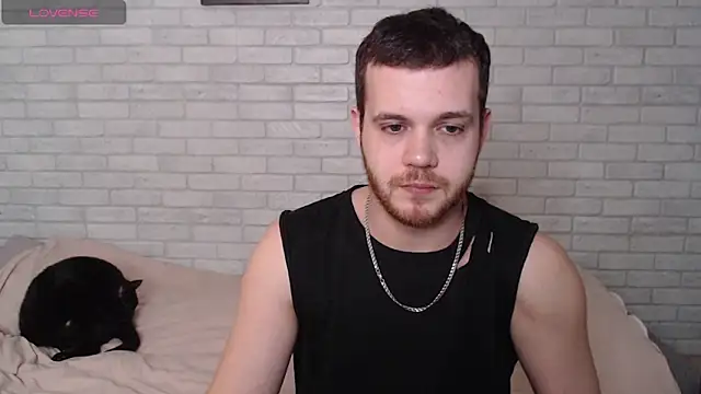 Alexxx horny online show from April 23, 1:46 pm