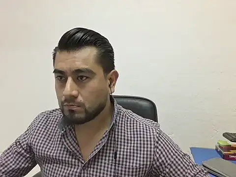 youmanhorny online show from June 23, 5:27 pm