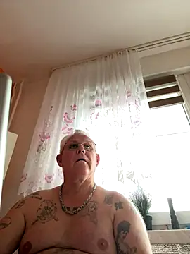 smaili1513 online show from September 17, 12:17 pm