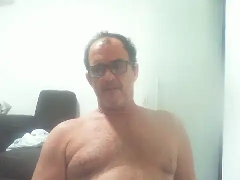 ConradinhoBR50 online show from May 13, 5:37 am