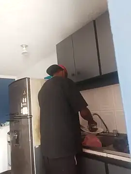 Benhtenblak online show from September 8, 6:07 pm