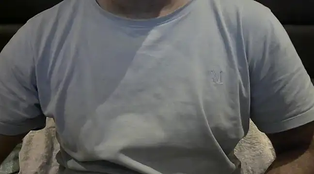 Snapshot of frankpeterson4646 chatting on February 23, 9:25 pm frankpeterson4646 online show from February 23, 9:25 pm