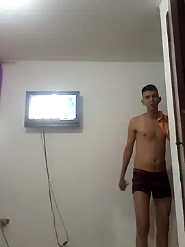 joanpinzon online show from February 21, 3:02 pm