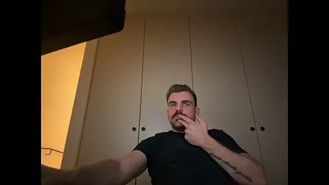 mrbigballs online show from December 2, 8:23 pm