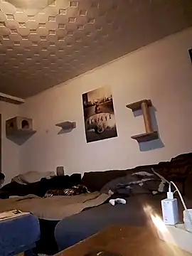 Codymc89 online show from April 18, 7:58 pm